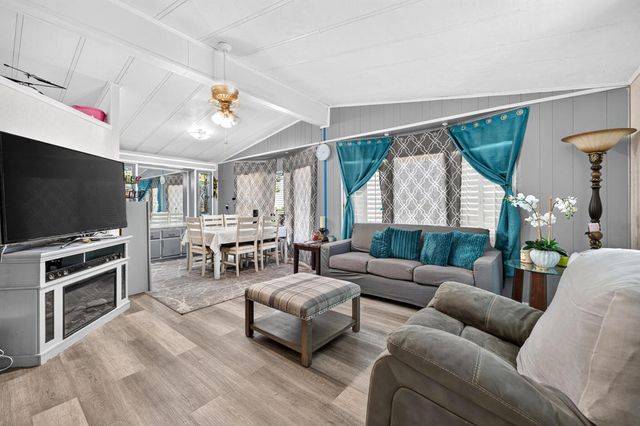 1251 Huntington Avenue, Thermal, CA 92274