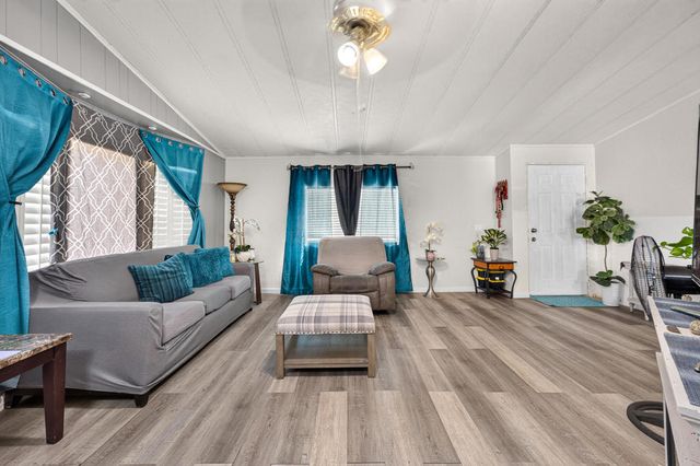 1251 Huntington Avenue, Thermal, CA 92274