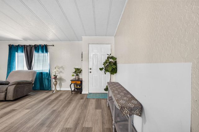 1251 Huntington Avenue, Thermal, CA 92274
