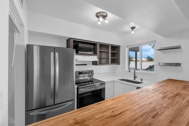 1140 S ORLANDO AVENUE E2, Maitland, FL 32751