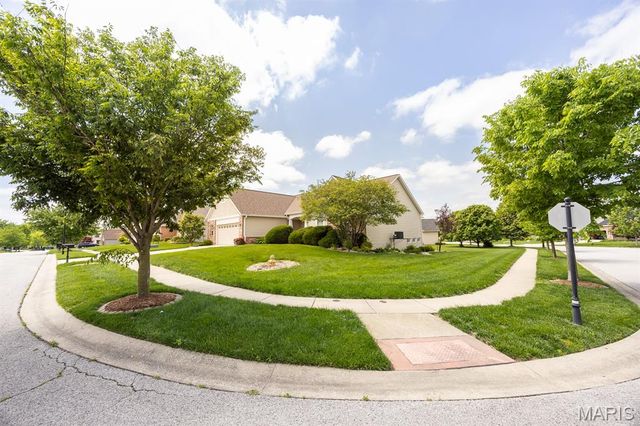 1411 Sauk Trail, O'fallon, IL 62269