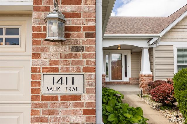 1411 Sauk Trail, O'fallon, IL 62269