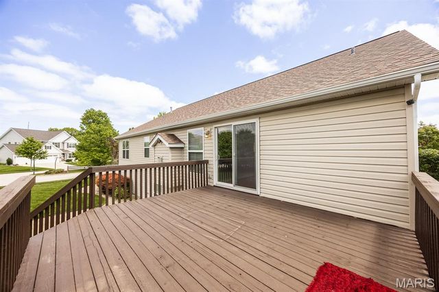 1411 Sauk Trail, O'fallon, IL 62269