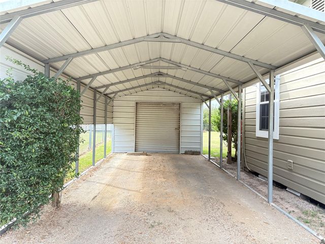 135 Janice Street, Bay City, TX 77414