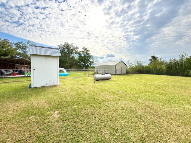 135 Janice Street, Bay City, TX 77414