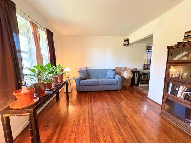 135 Janice Street, Bay City, TX 77414