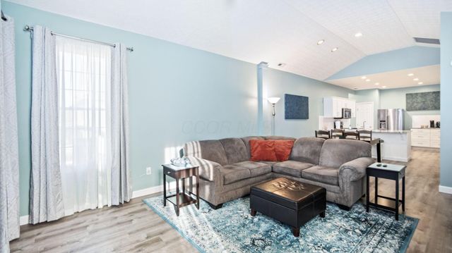 3669 Stoneway Point, Powell, OH 43065