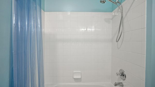 3669 Stoneway Point, Powell, OH 43065