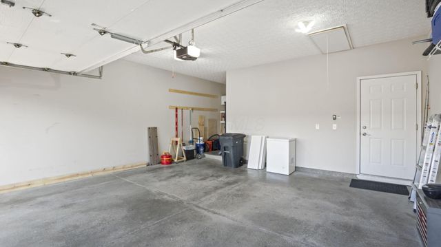 3669 Stoneway Point, Powell, OH 43065