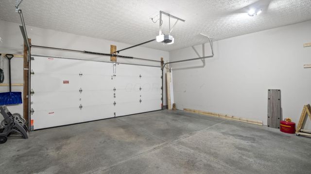 3669 Stoneway Point, Powell, OH 43065