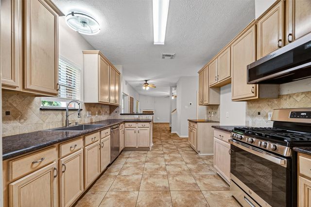 3815 Kristin Lee Lane, Houston, TX 77014