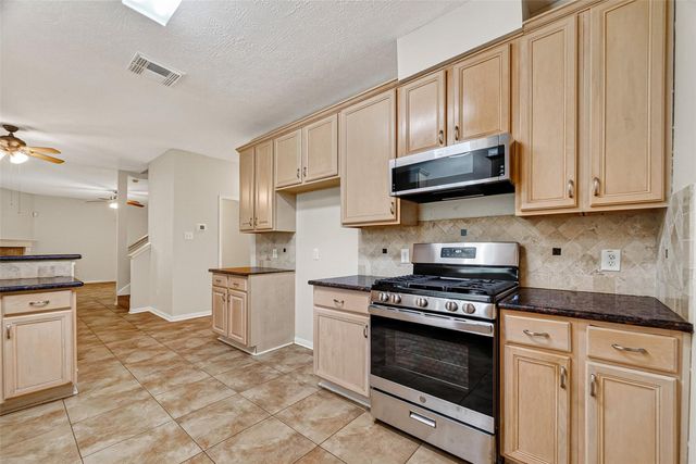 3815 Kristin Lee Lane, Houston, TX 77014