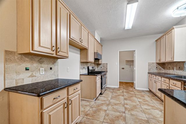 3815 Kristin Lee Lane, Houston, TX 77014