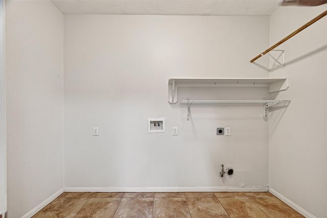 3815 Kristin Lee Lane, Houston, TX 77014