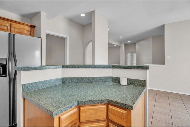 105 Maple Ave, Coahoma, TX 79511