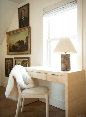 11 Crimson Hill Road, Rhinebeck, NY 12572