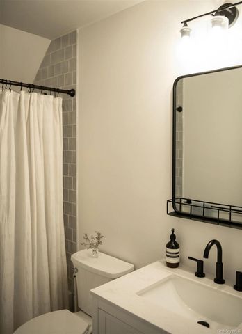 11 Crimson Hill Road, Rhinebeck, NY 12572