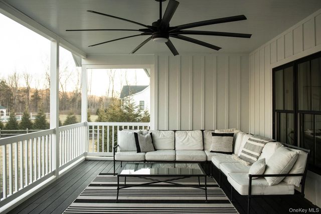 11 Crimson Hill Road, Rhinebeck, NY 12572