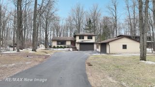 3664 E Jane Drive, Midland, MI 48642