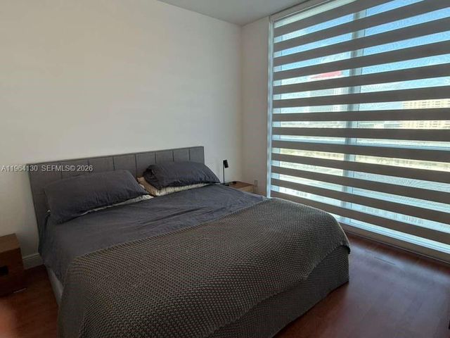 1945 S Ocean Dr 709, Hallandale Beach, FL 33009