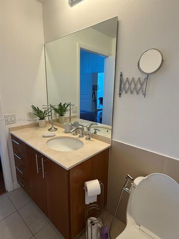 1945 S Ocean Dr 709, Hallandale Beach, FL 33009