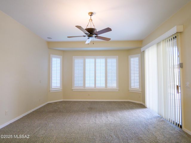 13065 N High Hawk Drive, Marana, AZ 85658