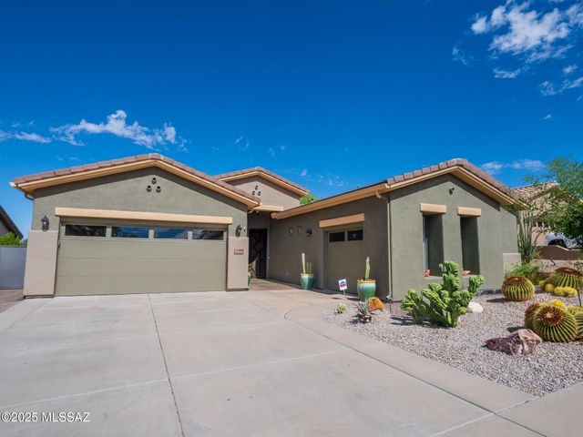 13065 N High Hawk Drive, Marana, AZ 85658