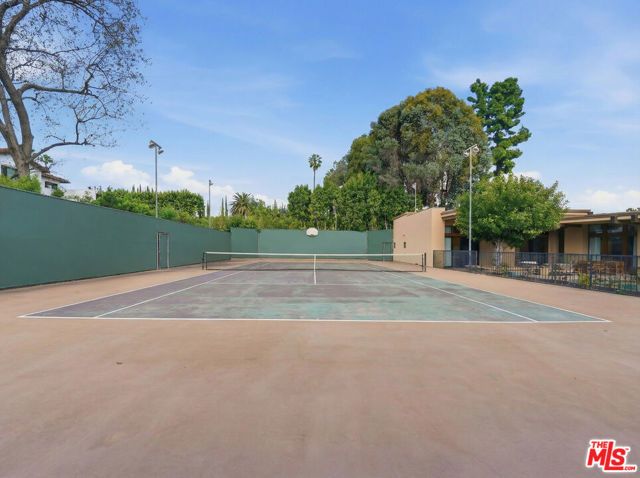 17424 Cumpston Street, Encino (los Angeles), CA 91316