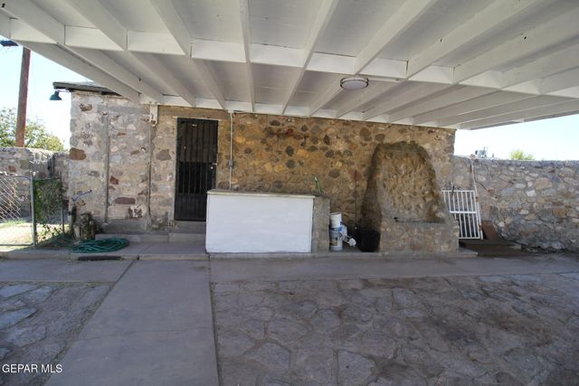 3200 RICHMOND Avenue, El Paso, TX 79930