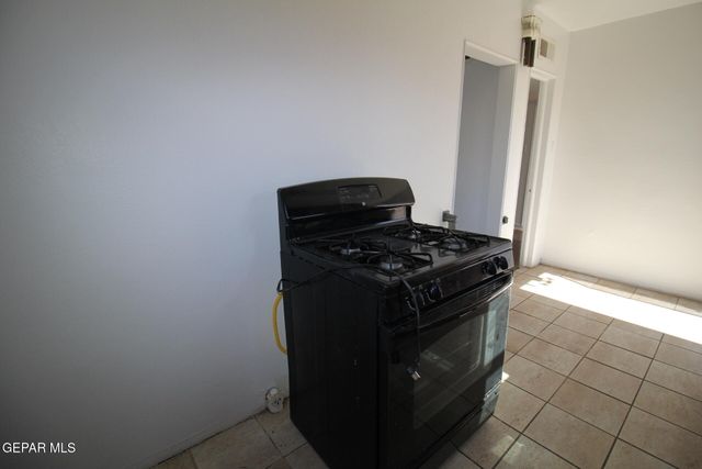 3200 RICHMOND Avenue, El Paso, TX 79930