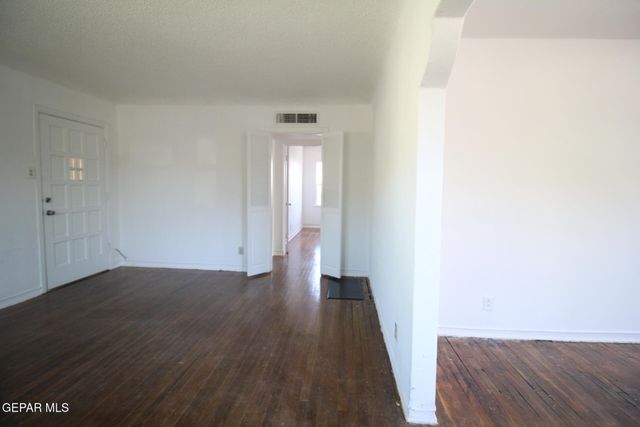 3200 RICHMOND Avenue, El Paso, TX 79930