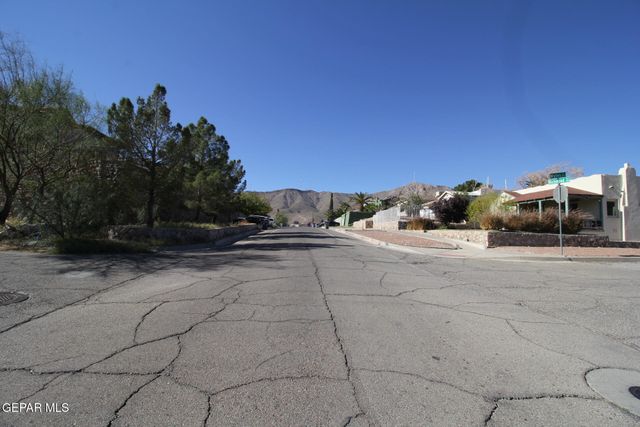 3200 RICHMOND Avenue, El Paso, TX 79930