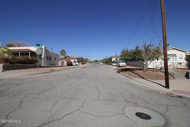 3200 RICHMOND Avenue, El Paso, TX 79930