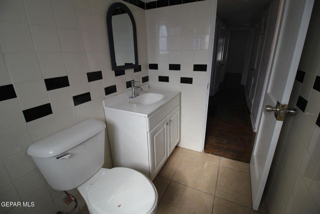 3200 RICHMOND Avenue, El Paso, TX 79930