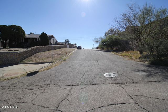 3200 RICHMOND Avenue, El Paso, TX 79930