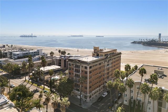 1030 E Ocean 308, Long Beach, CA 90802