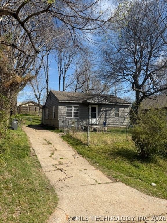 1821 W Archer Street, Tulsa, OK 74127