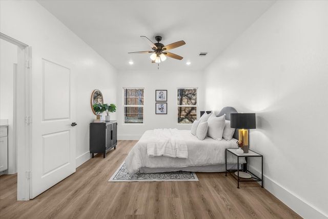 1125 E Humbolt Street, Fort Worth, TX 76104