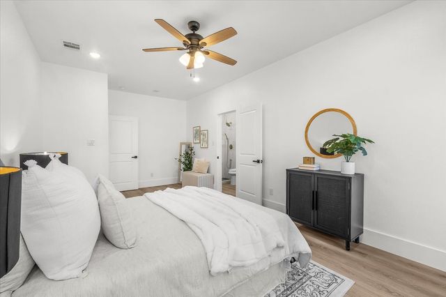 1125 E Humbolt Street, Fort Worth, TX 76104