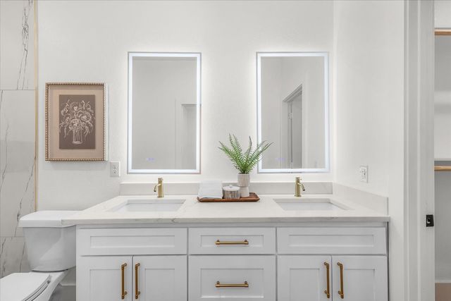 1125 E Humbolt Street, Fort Worth, TX 76104