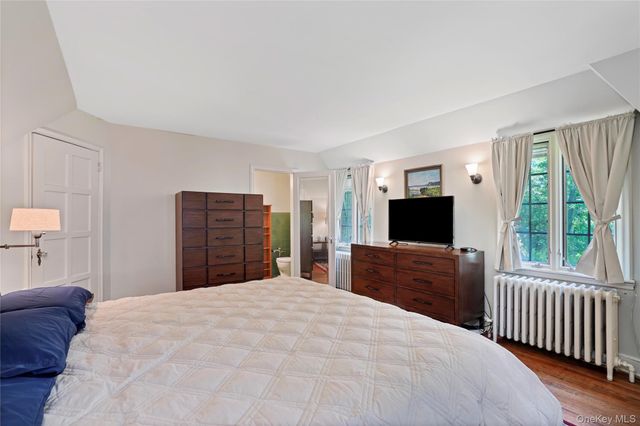 13 Craven Lane, White Plains, NY 10605