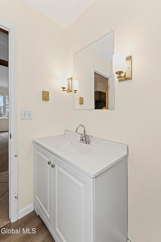 37 Deer Cliff Road, New Scotland, NY 12186