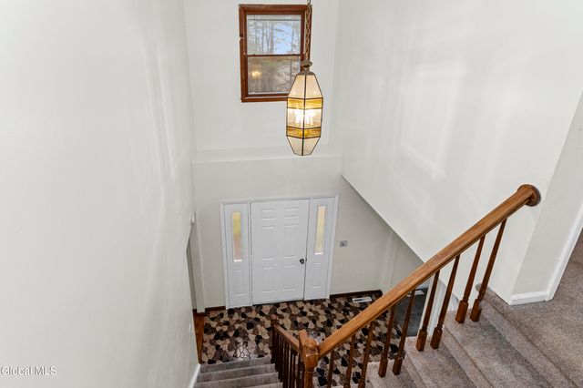 37 Deer Cliff Road, New Scotland, NY 12186