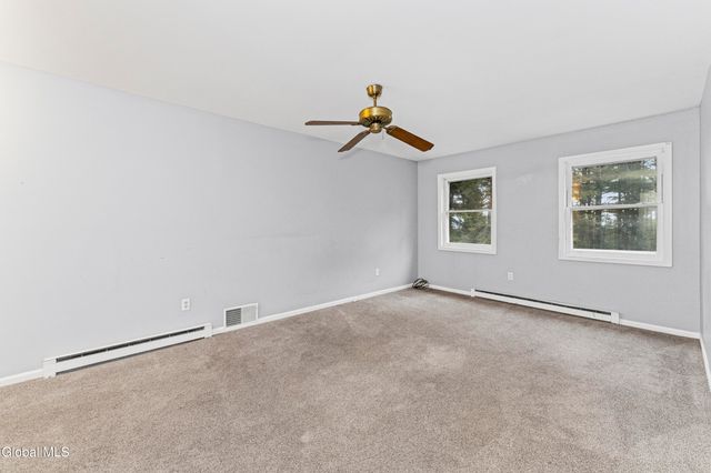 37 Deer Cliff Road, New Scotland, NY 12186