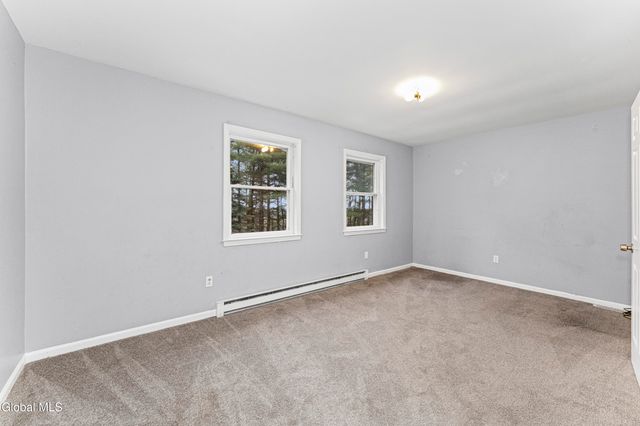 37 Deer Cliff Road, New Scotland, NY 12186