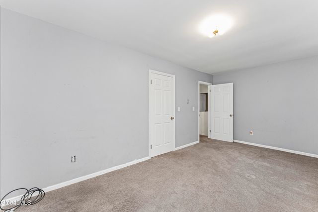 37 Deer Cliff Road, New Scotland, NY 12186