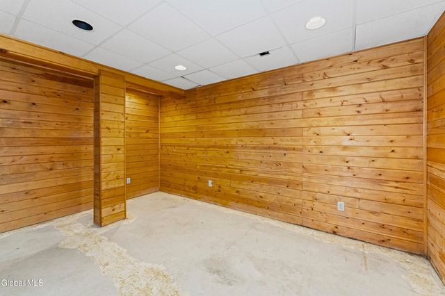 37 Deer Cliff Road, New Scotland, NY 12186