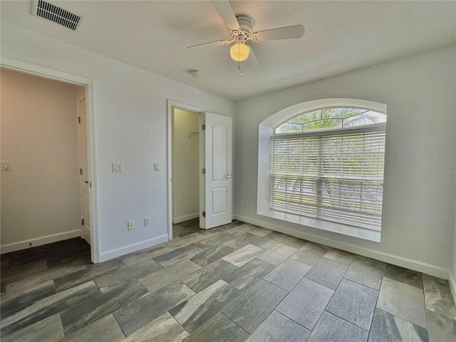 834 OLD BRIDGE CIRCLE, Davenport, FL 33897