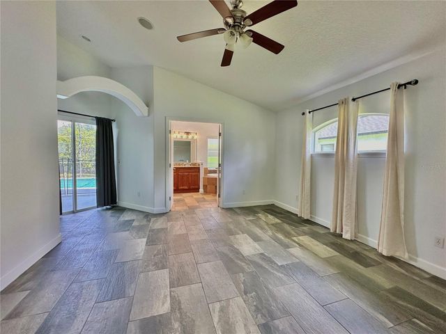 834 OLD BRIDGE CIRCLE, Davenport, FL 33897