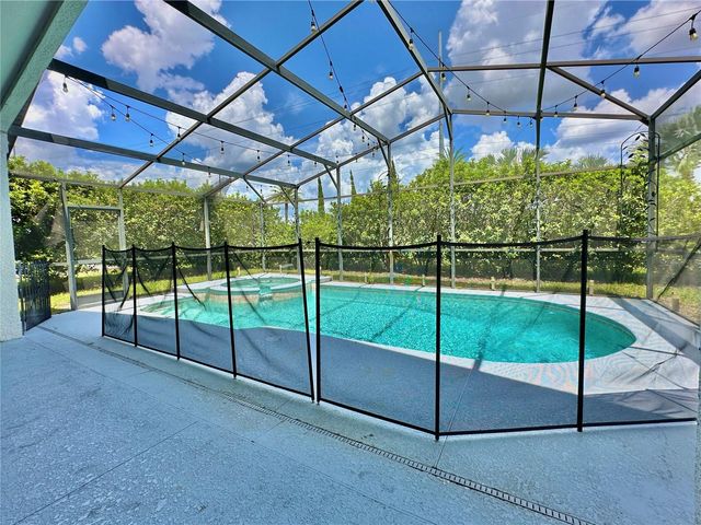 834 OLD BRIDGE CIRCLE, Davenport, FL 33897